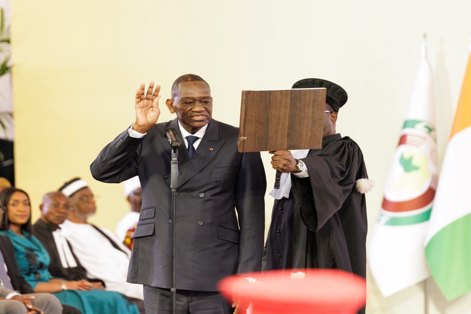 Mediator of the Republic: Gaoussou Touré Officially Assumes Office
